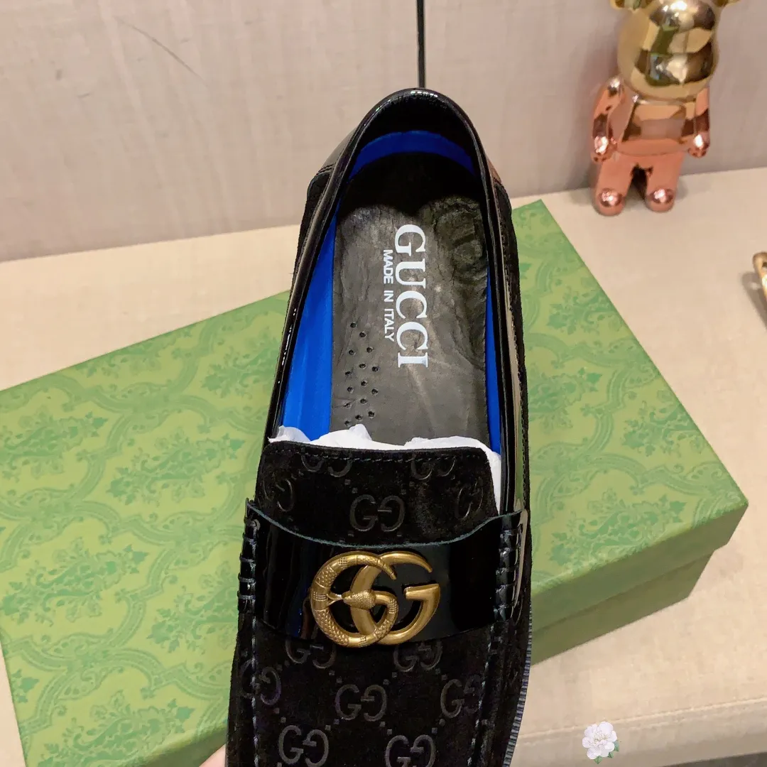 Men's Leather Shoes Men's Shoes 💰480💰💰🎩🎩 [Lightning] [Lightning] "Gucci*" The latest and most popular casual business leather shoes, top brand [Seduce] luxury ~ purchasing agent, top quality ~. [Strong] The upper is made of imported breathable cowhide with matching material ➕ breathable cowhide feet (•) and fine workmanship. The original stylish and stylish soft rubber wear-resistant and non-slip outsole is light and comfortable on the feet. The real thing looks better when taken in real life. 309: code: 38-44, can be customized to 45